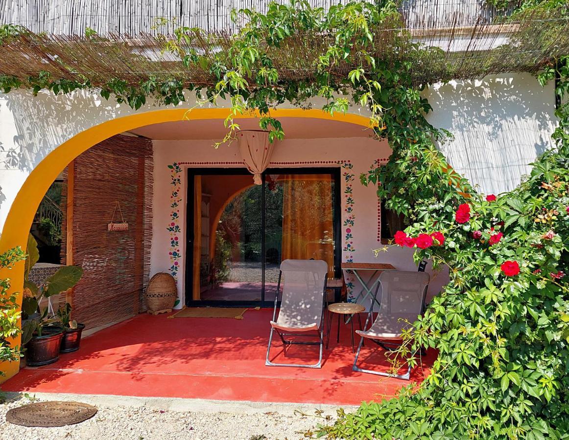 Domaine Colibri En Provence Hotel Pujaut Kültér fotó