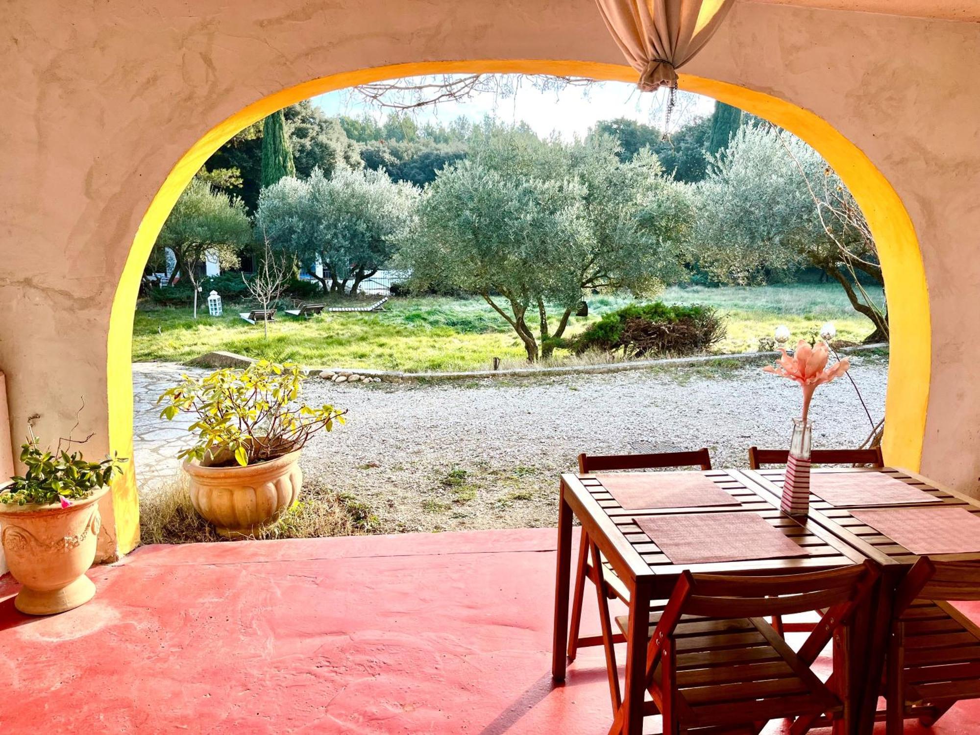 Domaine Colibri En Provence Hotel Pujaut Kültér fotó